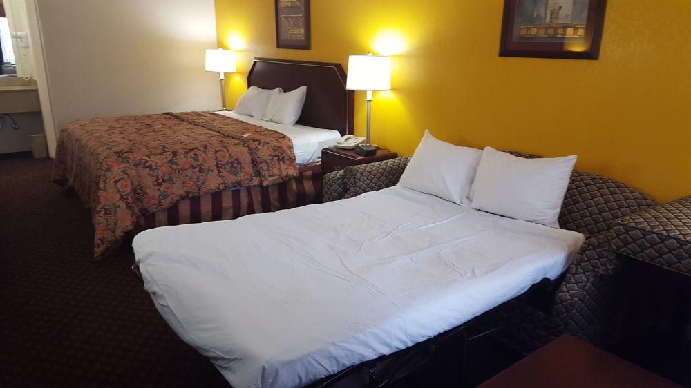 Red Roof Inn & Suites Rome Zewnętrze zdjęcie